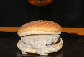 MUSHROOM BURGER