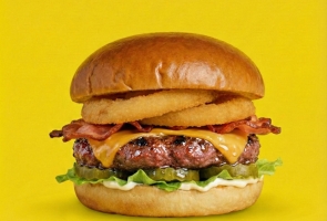 Smoked Cheese Burger