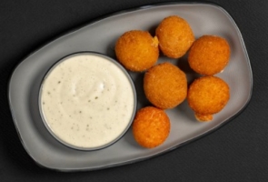 Mozzarella Balls