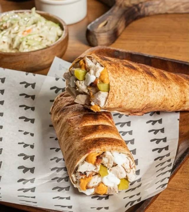 سندويش فروج فحم