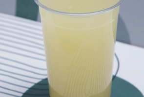 كوب عصير ليموناضة