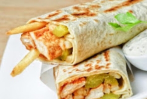 سندويش شيش طاووق مرقوق