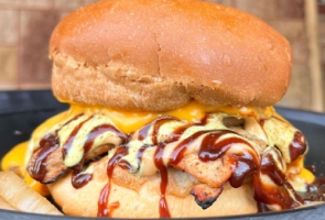 Caramelized Chicken Burger