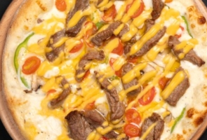 CREAMY STEAK