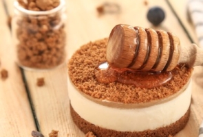 قطع تشيز كيك لوتوس