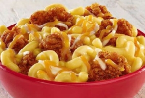 Mac & Cheese with Spicy Chicken