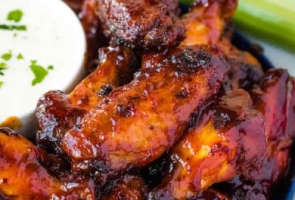 BBQ WINGS (6 PIECES)